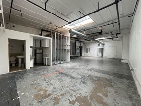 68 Richardson St, Brooklyn, NY for lease Interior Photo- Image 2 of 6