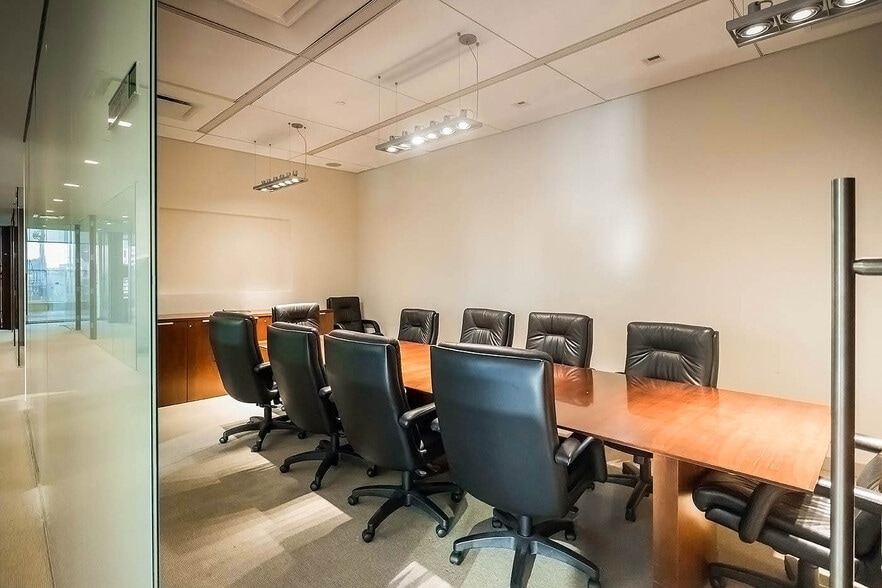 805 Third Ave, New York, NY for lease - Interior Photo - Image 2 of 80