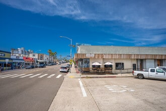 4651-4655 Mission Blvd, San Diego, CA for lease Interior Photo- Image 2 of 10