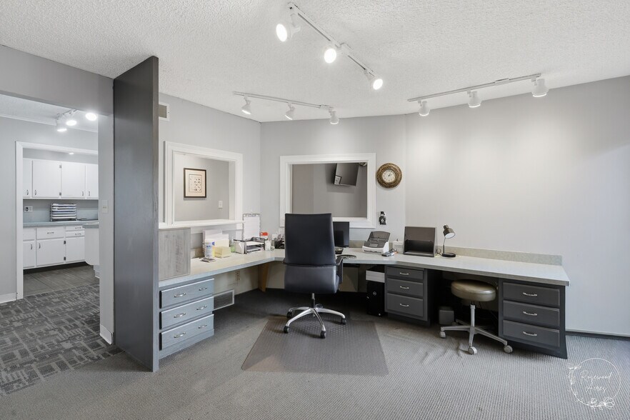 31 Briarcliff Prof Ctr, Bourbonnais, IL à vendre - Photo du bâtiment - Image 3 de 20
