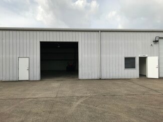 Plus de détails pour 17704 French Rd, Houston, TX - Industriel à louer