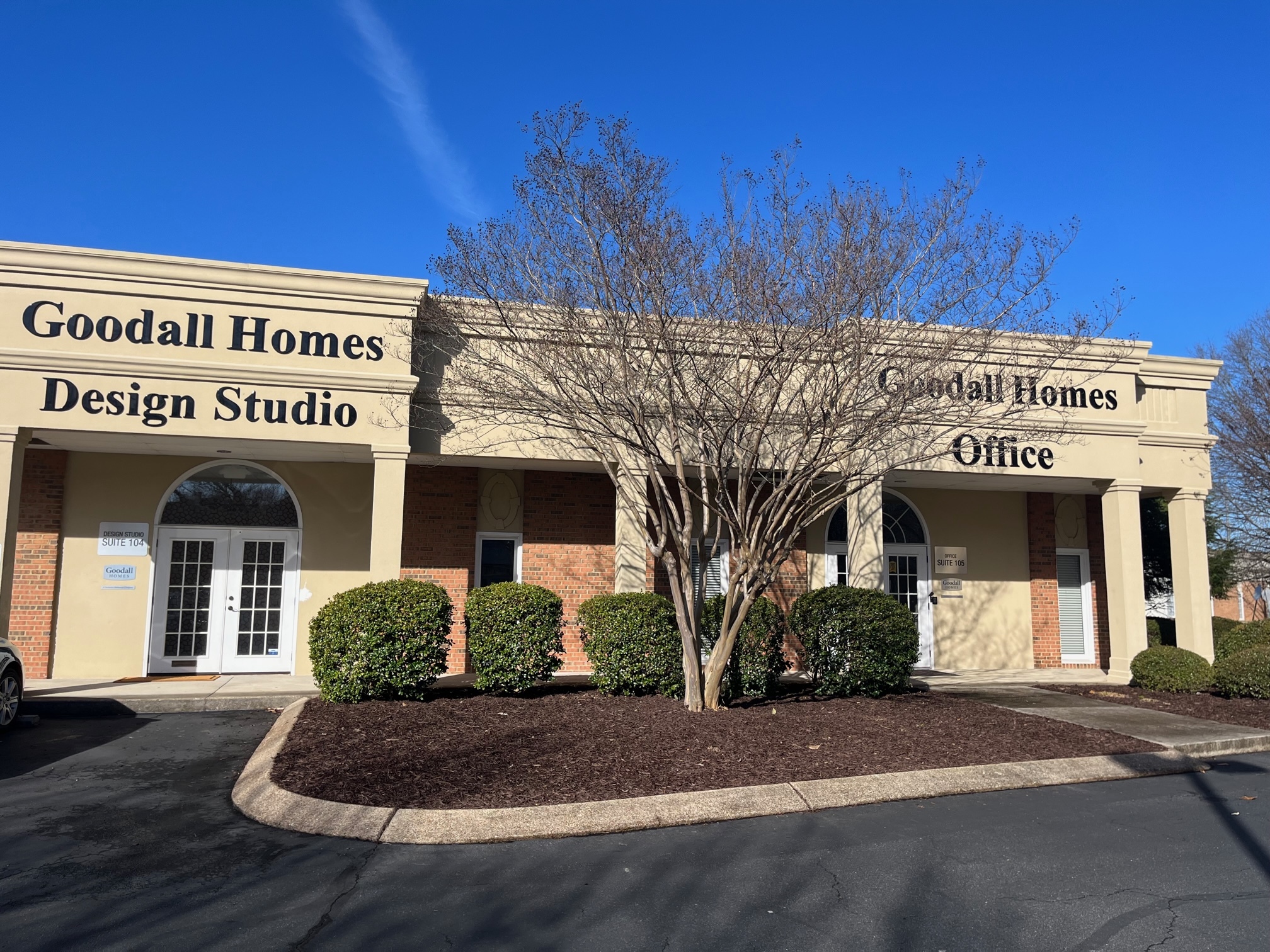 6160 Shallowford Rd, Chattanooga, TN for sale Building Photo- Image 1 of 1