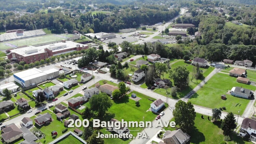 200 Baughman Ave, Jeannette, PA à vendre - Vidéo sur l’inscription commerciale - Image 2 de 26