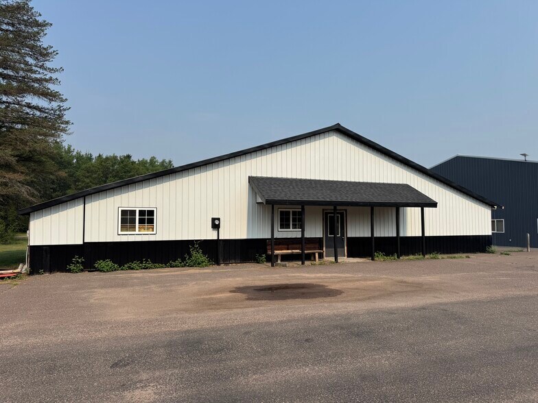 2480 W Highway 63, Springbrook, WI à vendre - Photo du bâtiment - Image 2 de 28