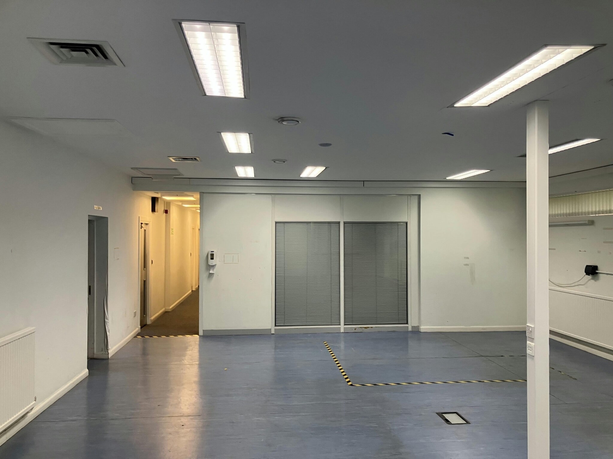 7 Cross Way, Dunfermline for lease Building Photo- Image 1 of 5