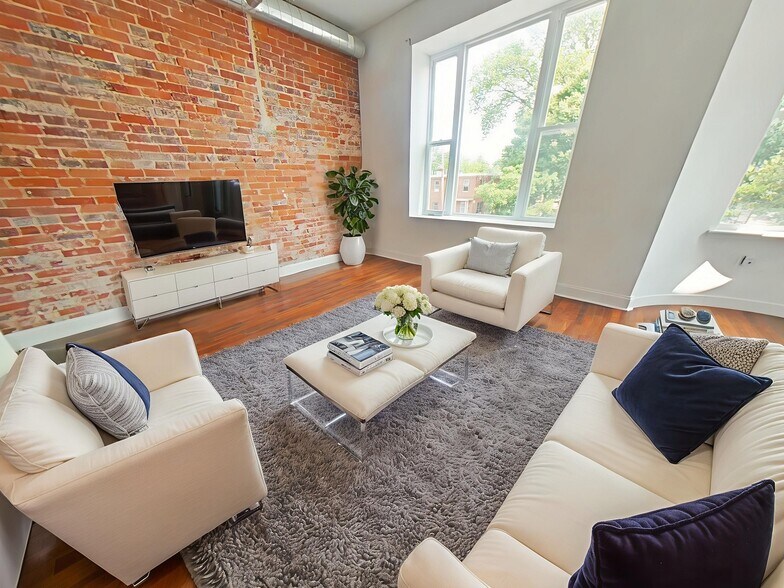 3228 W Diamond St, Philadelphia, PA à vendre - Photo du bâtiment - Image 2 de 38