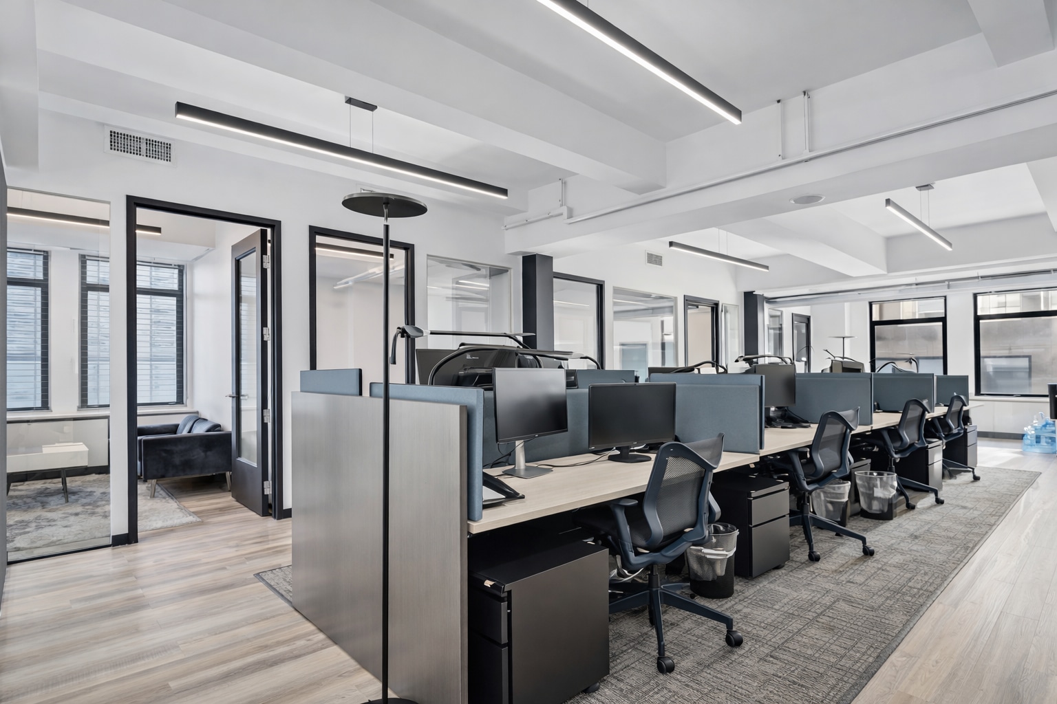 9 E 40th St, New York, NY for lease Interior Photo- Image 1 of 6