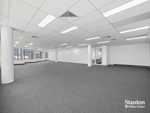 182 Forest Rd, Hurstville à louer Photo intérieure- Image 2 de 3