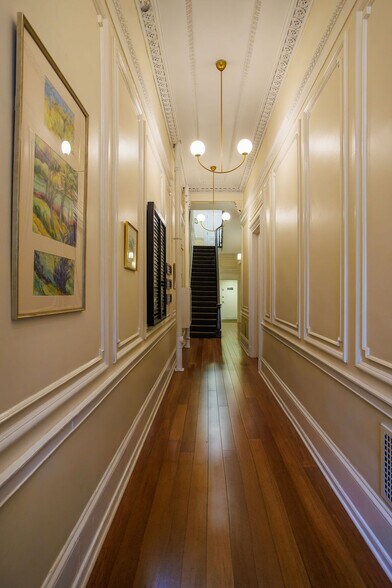 818-824 Pine St, Philadelphia, PA à louer - Photo du bâtiment - Image 2 de 12