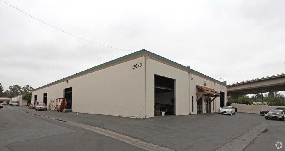 2088 Central Ave, Duarte, CA à louer - Photo du bâtiment - Image 2 de 4