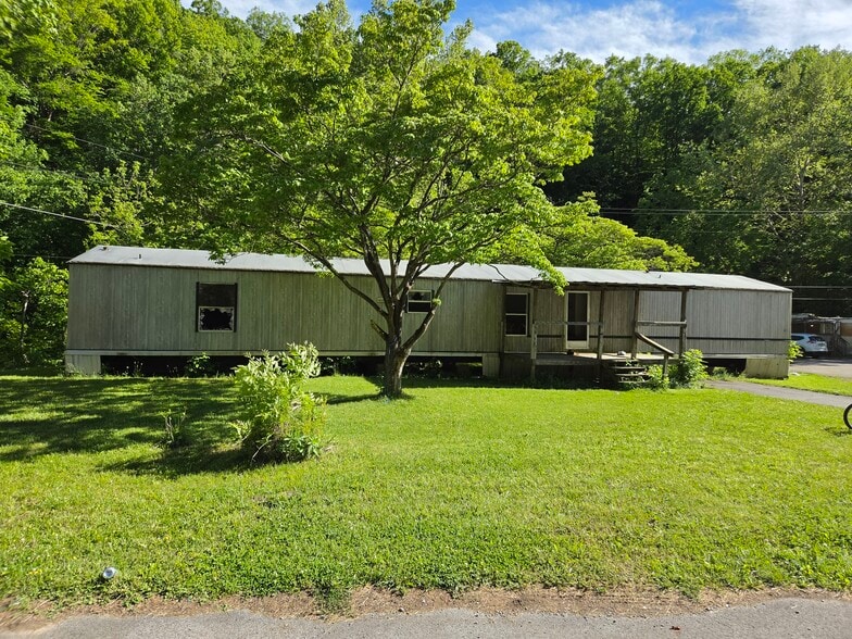 3103 Juneberry Rd, Big Stone Gap, VA for sale - Building Photo - Image 2 of 9