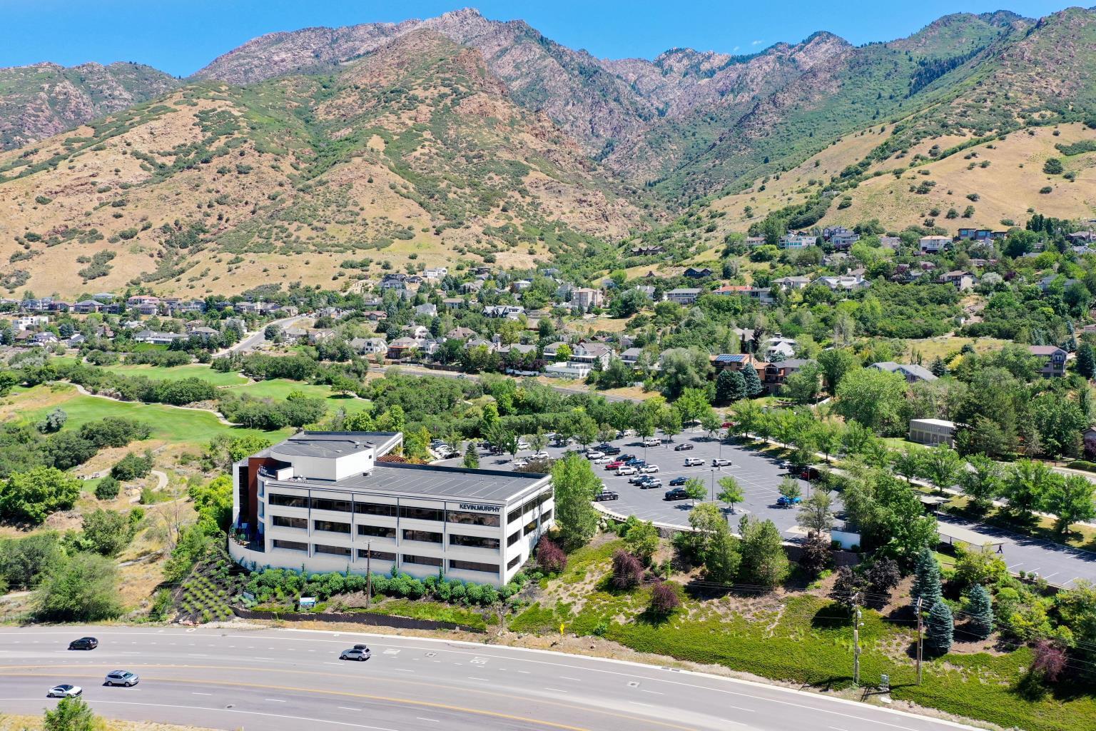6440 S Wasatch Blvd, Salt Lake City, UT à louer Photo du bâtiment- Image 1 de 13