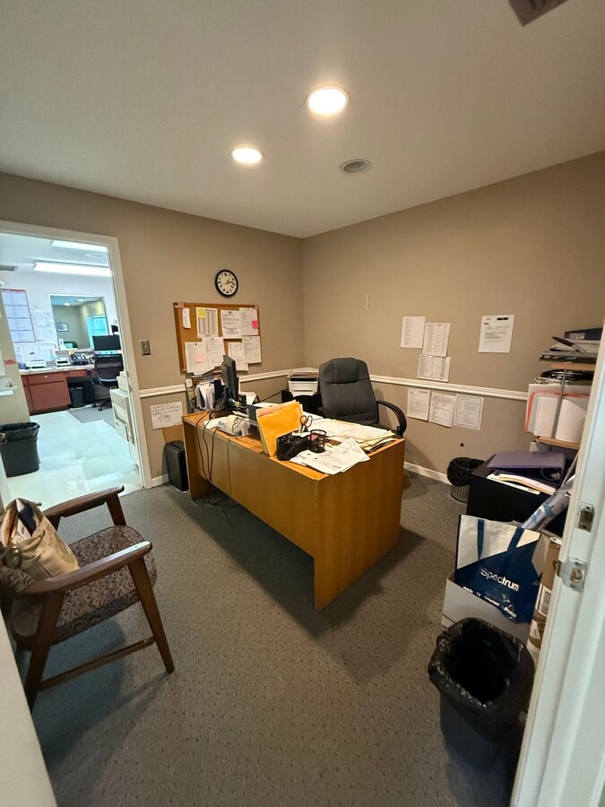 28960 US Highway 19 N, Clearwater, FL 33761 - Unit 110 - - Interior Photo - Image 2 of 22