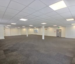 Meadow Ln, St Ives à louer Photo intérieure- Image 2 de 10