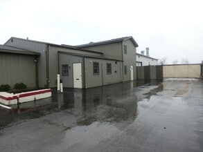 16600 Crawford Ave, Country Club Hills, IL for lease Interior Photo- Image 2 of 24