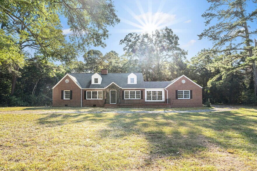 1409 Georgia Hwy 11, Monroe, GA à vendre - Photo du bâtiment - Image 1 de 43