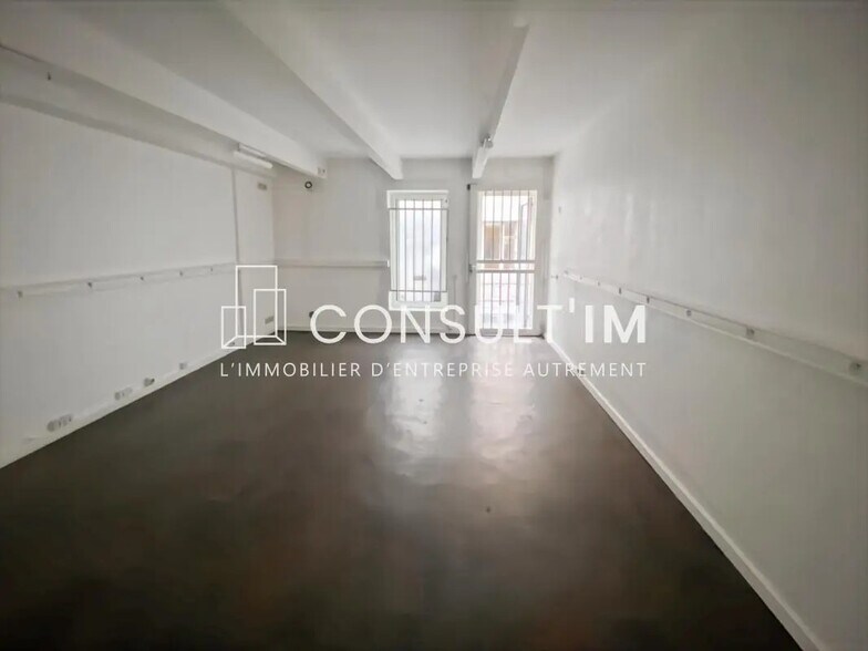 Cite De L'Ameublement, Paris for lease - Building Photo - Image 3 of 5