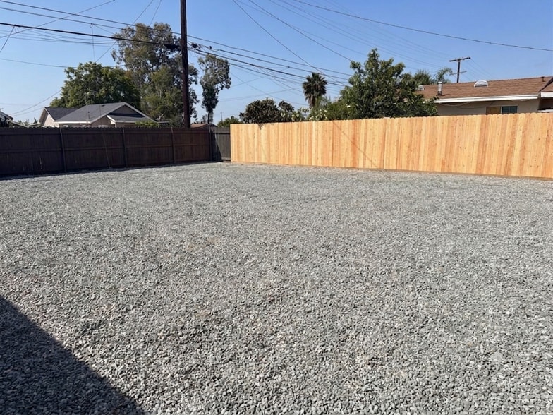 767 E Emporia St, Ontario, CA for lease - Primary Photo - Image 1 of 2