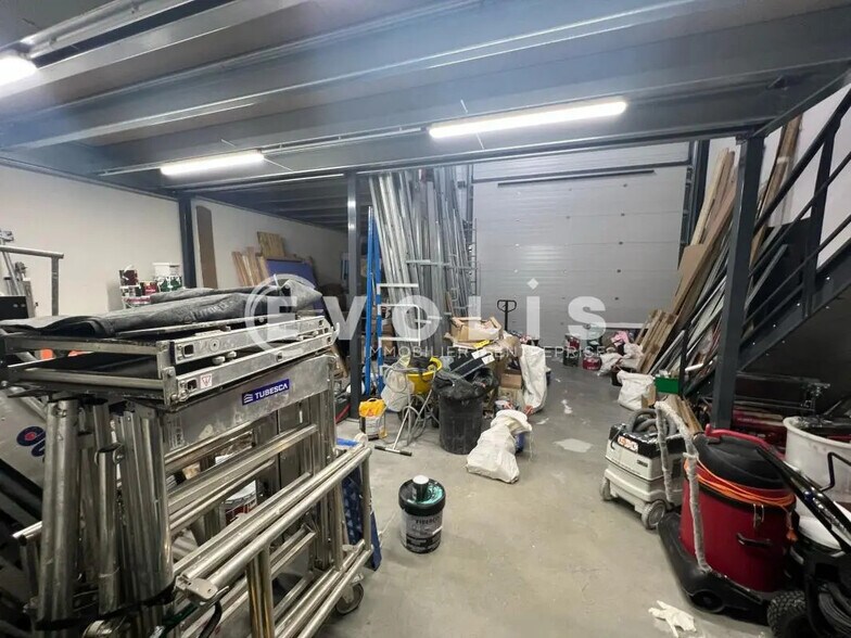 Local d'activités dans Dagneux à vendre - Photo intérieure - Image 2 de 9