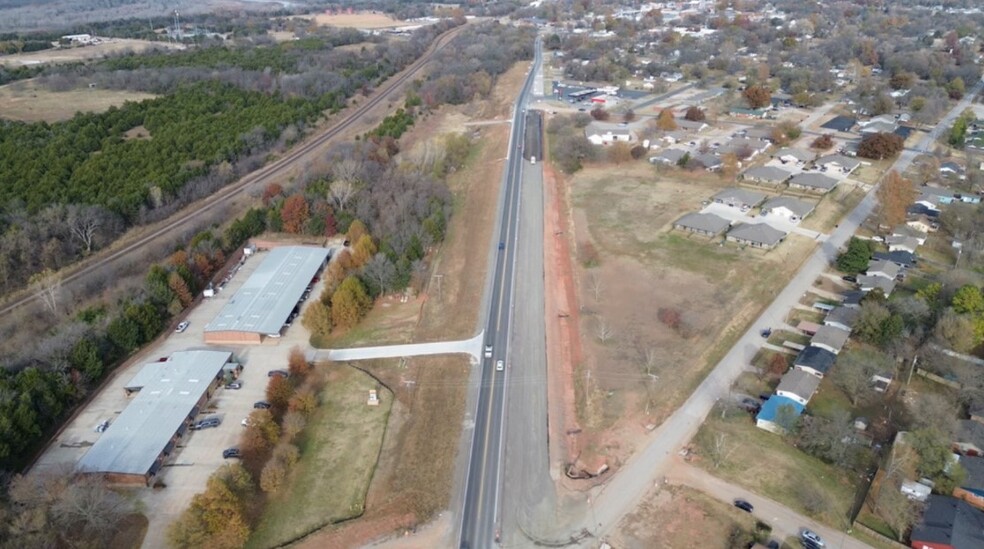 HWY 77 & S. 8th St, Noble, OK for sale - Building Photo - Image 2 of 2