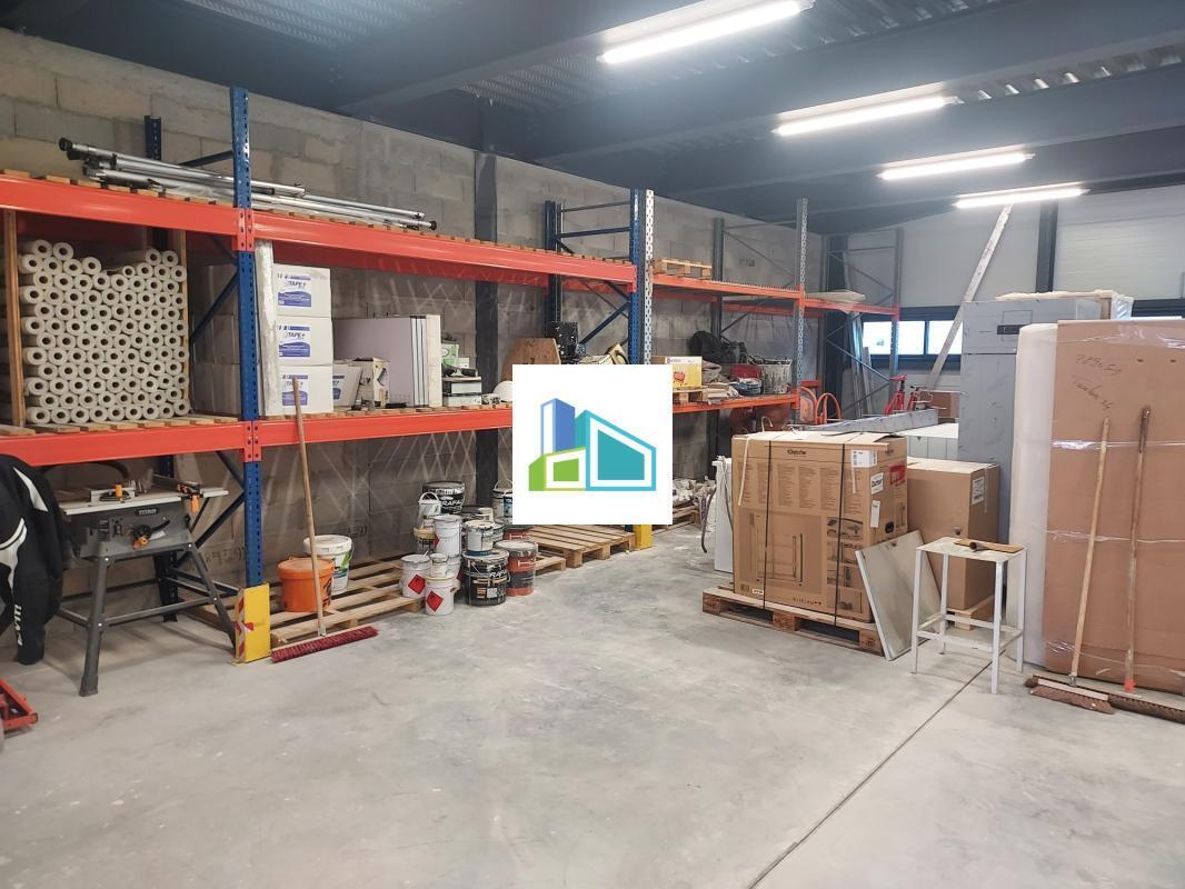 Industrial in La Garde for lease Interior Photo- Image 1 of 7