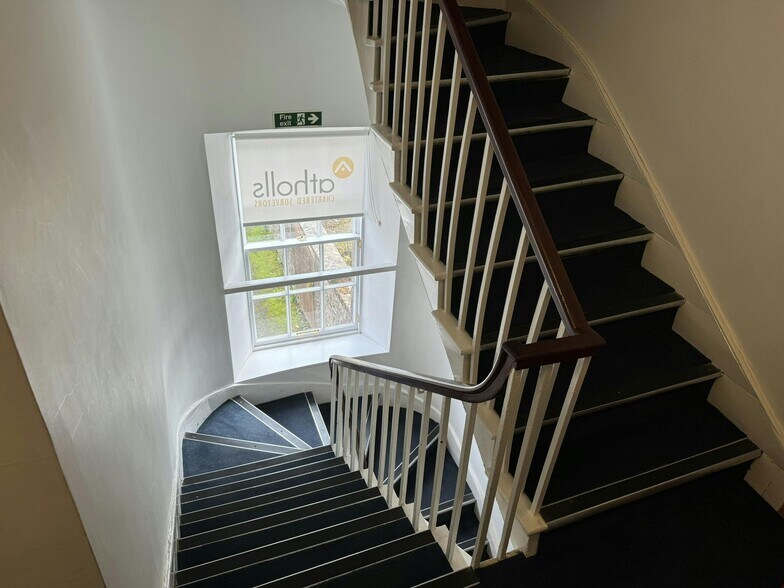 16 North Silver St, Aberdeen à vendre - Photo du bâtiment - Image 3 de 8