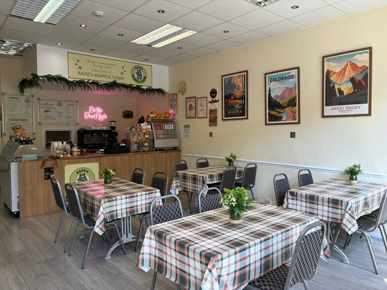 38 Victoria Rd, Ruislip à louer - Photo du bâtiment - Image 2 de 2