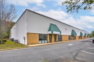 Plus de détails pour 44180 Airport View Dr, Hollywood, MD - Industriel à louer