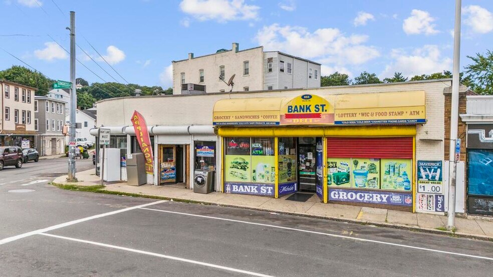 868-872 Bank St, Waterbury, CT à vendre - Photo du bâtiment - Image 3 de 20
