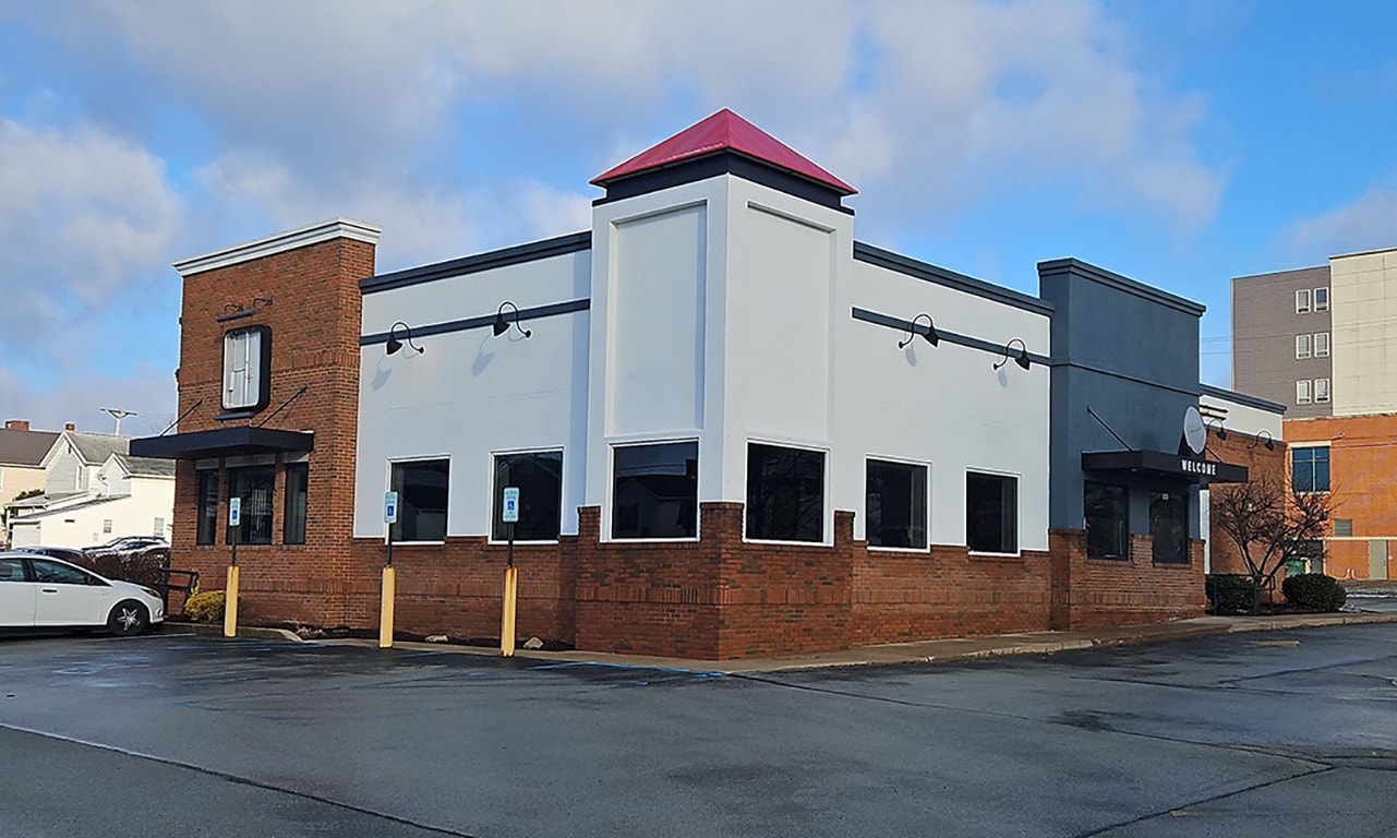 320 S 7th St, Indiana, PA for lease Primary Photo- Image 1 of 11