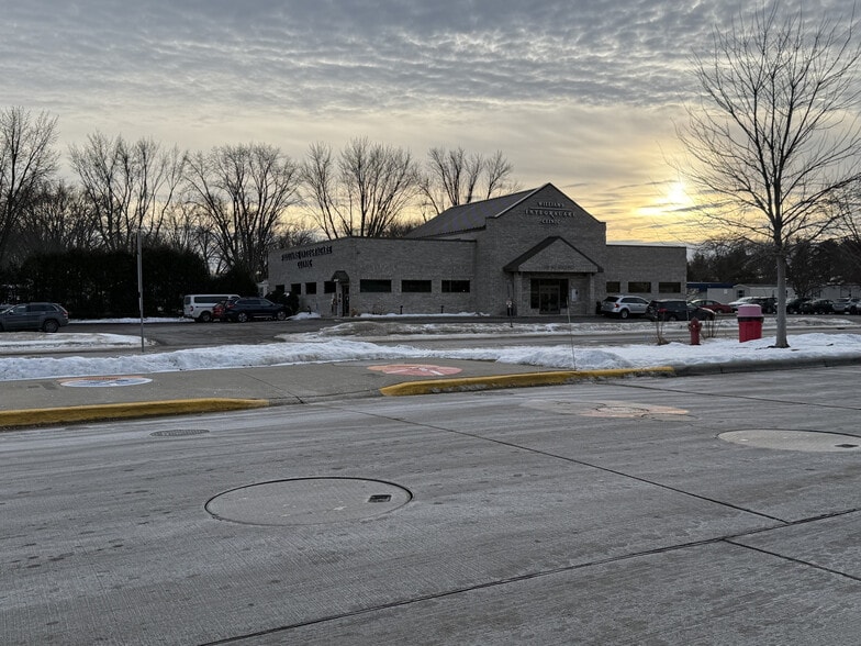 100 2nd St S, Sartell, MN for sale - Building Photo - Image 2 of 15