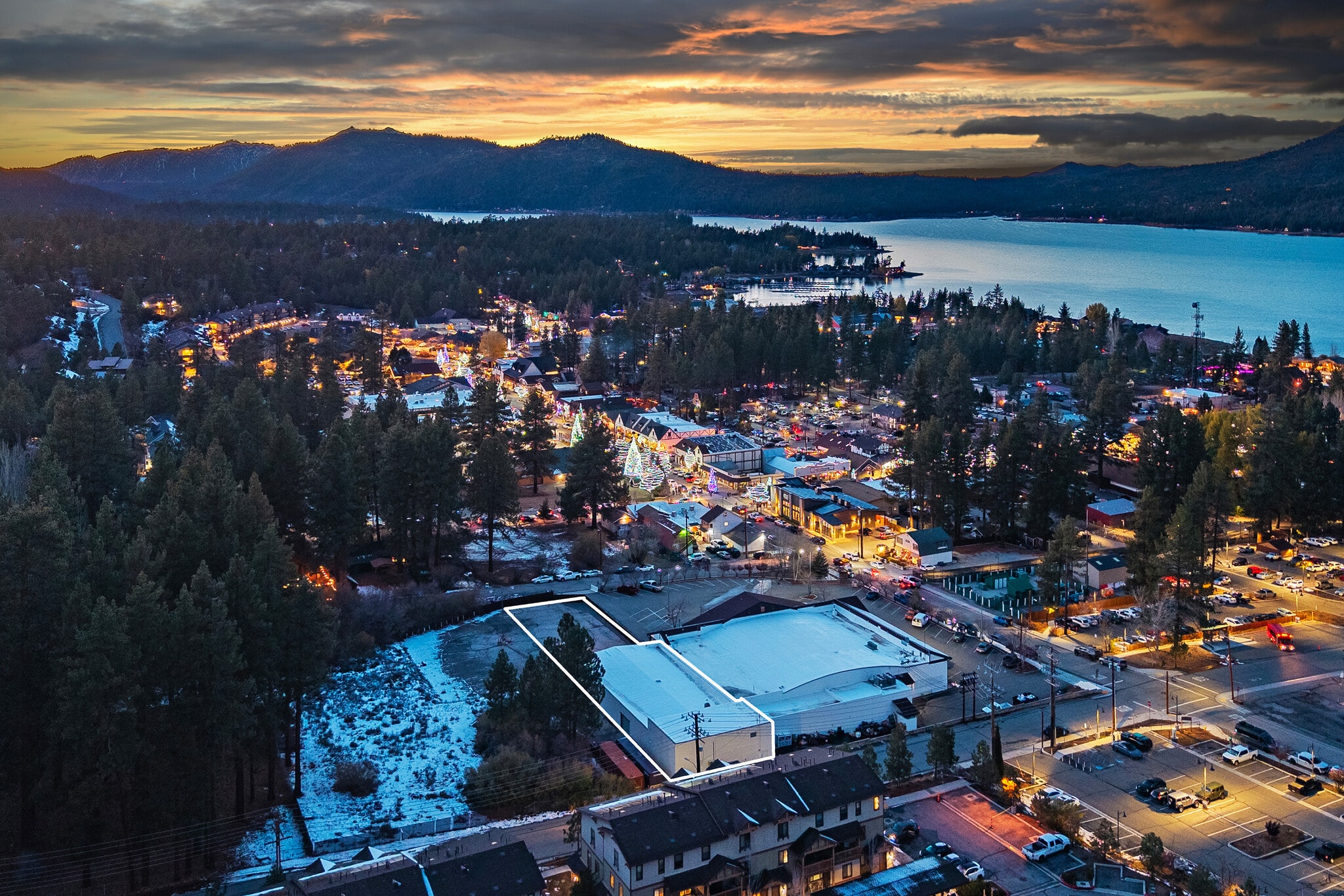 735 Stocker Rd, Big Bear Lake, CA for sale Primary Photo- Image 1 of 60