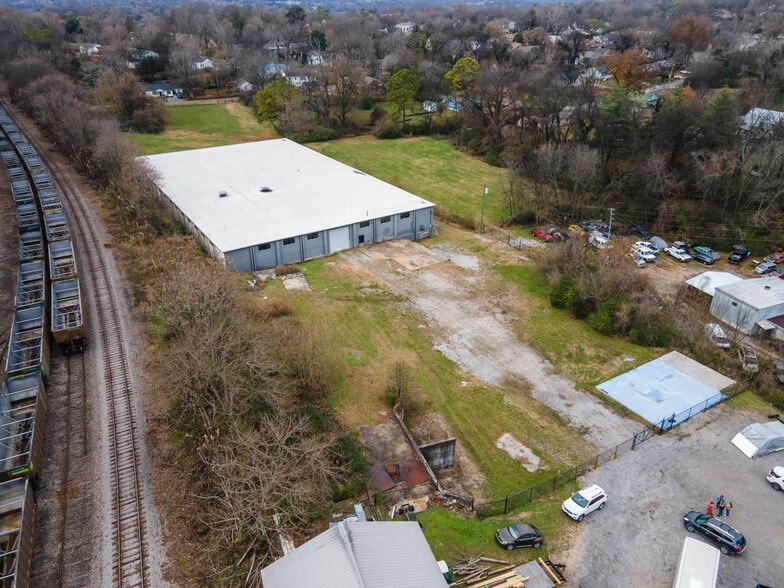 1080 Beckett St, Columbia, TN for sale - Building Photo - Image 3 of 23