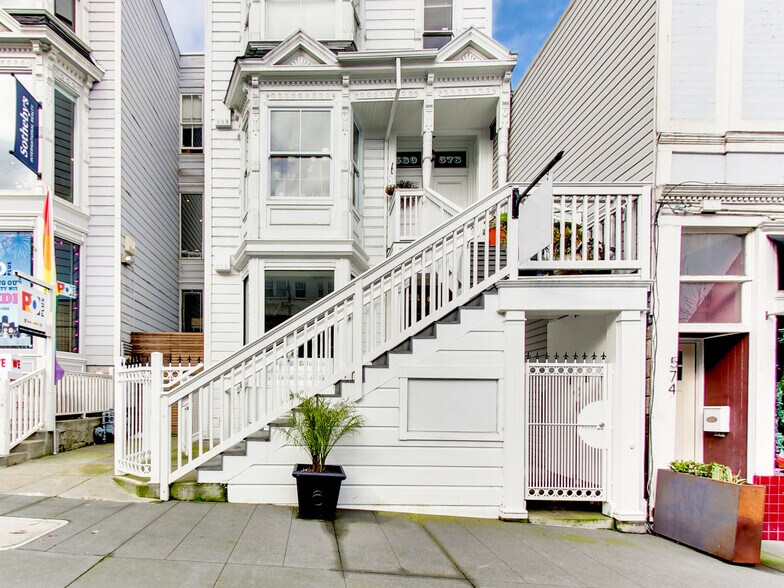 582 Castro St, San Francisco, CA à louer - Photo du bâtiment - Image 2 de 9