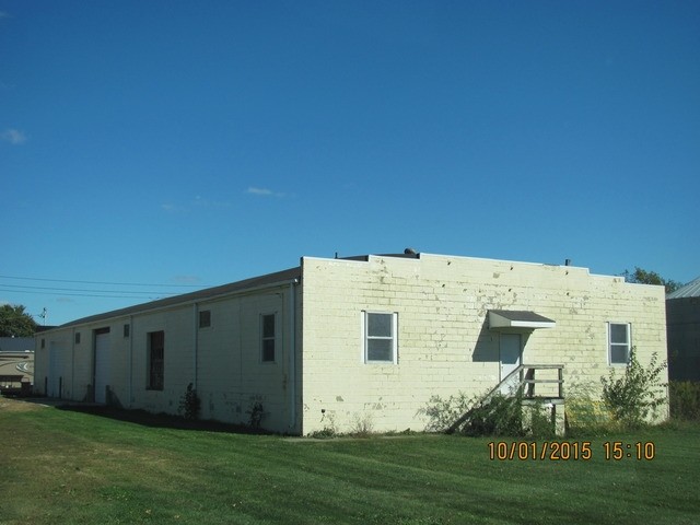 122 Birchlawn, Seneca, IL for sale - Primary Photo - Image 1 of 1