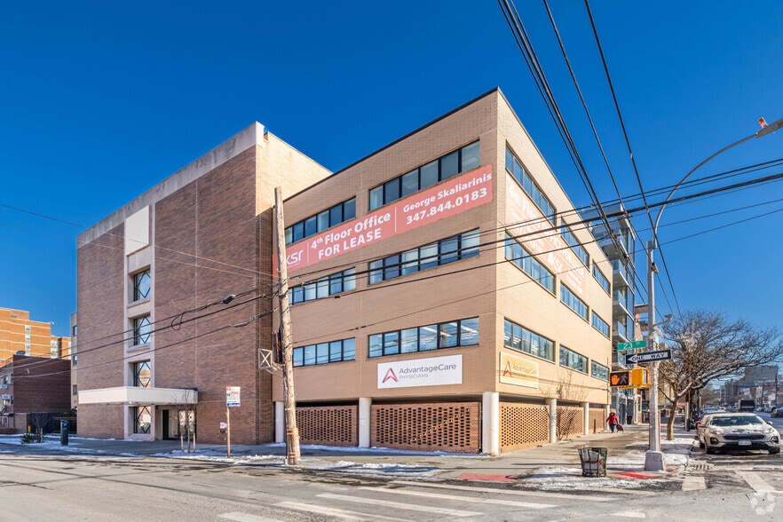 3175 23rd St, Astoria, NY for lease - Primary Photo - Image 1 of 5