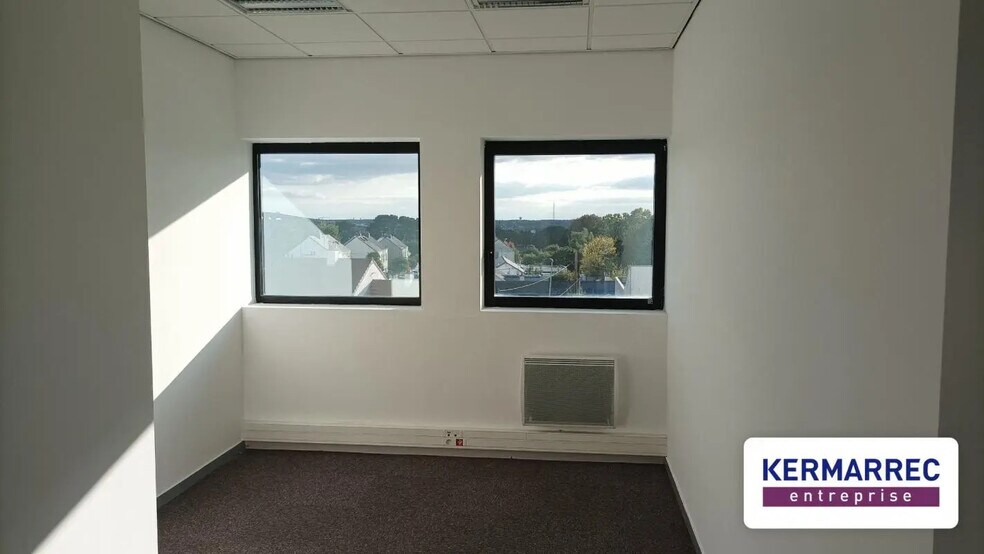 Bureau dans Nantes à vendre - Photo du bâtiment - Image 2 de 7