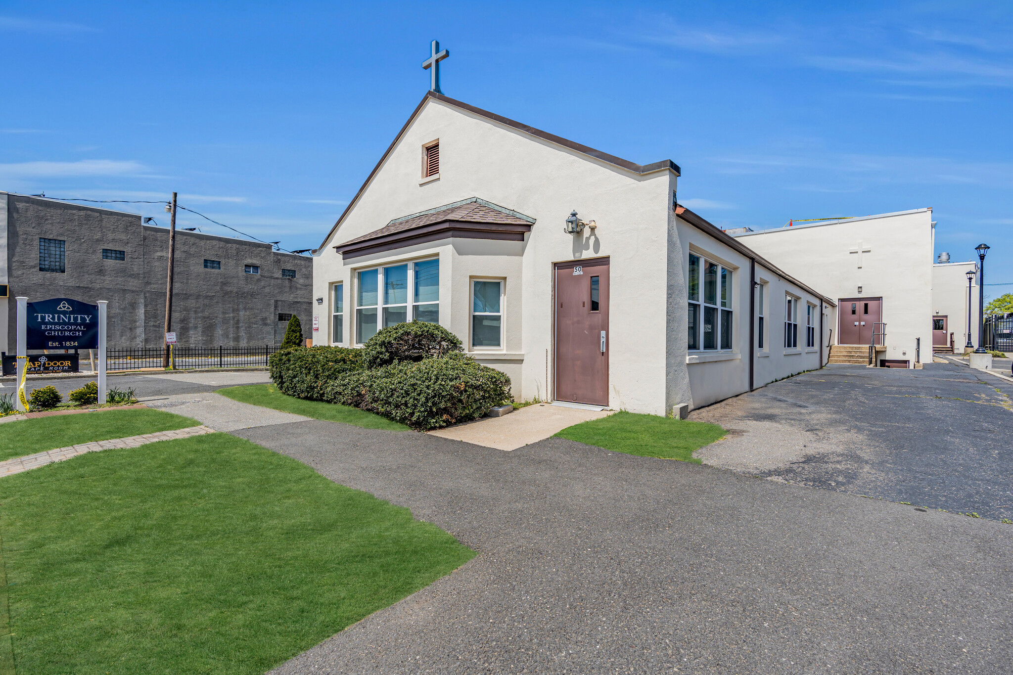 50 White St, Red Bank, NJ for lease Primary Photo- Image 1 of 22