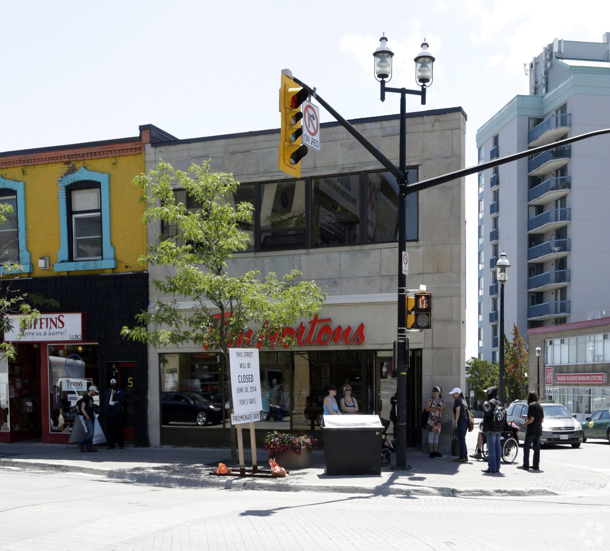 1 Dunlop St E, Barrie, ON à vendre Photo principale- Image 1 de 1