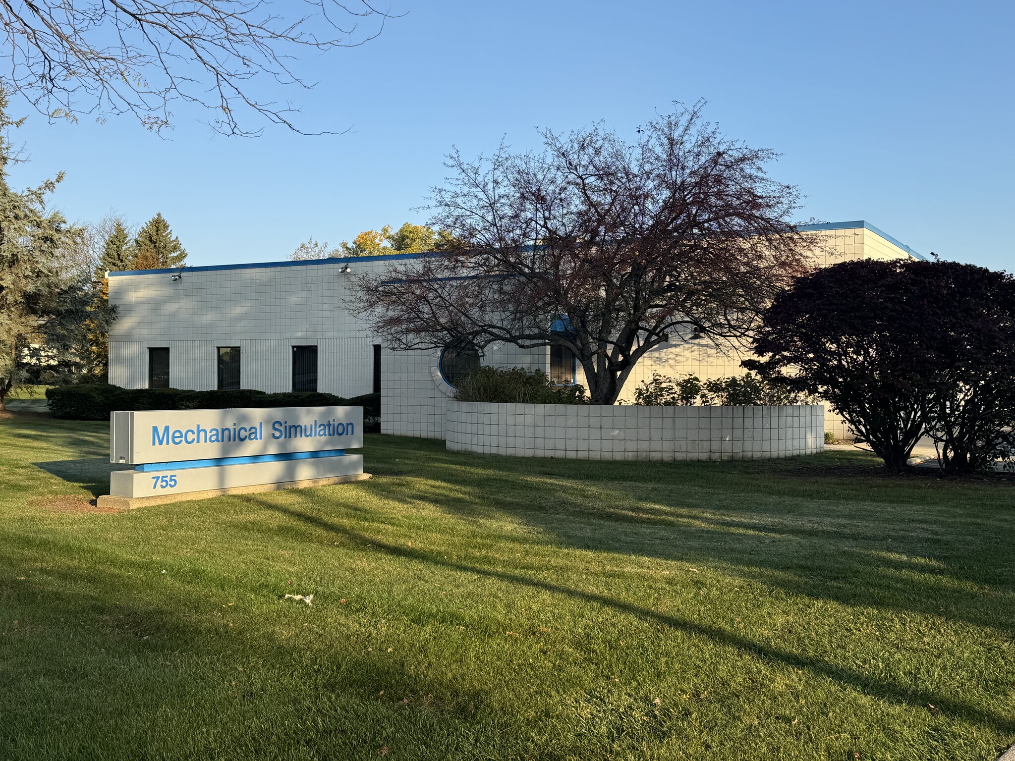 745-755 Phoenix Dr, Ann Arbor, MI for lease Building Photo- Image 1 of 16