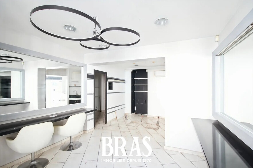 Commerce de détail dans Nantes à louer - Photo intérieure - Image 2 de 5