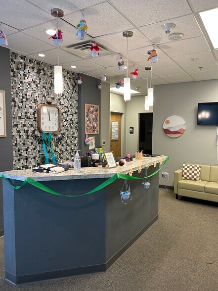 400 N Richmond St, Appleton, WI à louer - Photo du bâtiment - Image 3 de 10