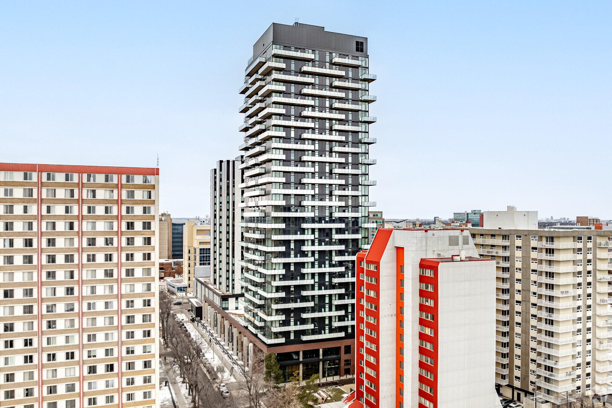 11130 86 Av NW, Edmonton, AB à louer Photo principale- Image 1 de 26