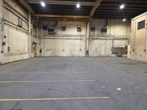 5316 E Broadway Ave, Spokane, WA à louer Photo intérieure- Image 2 de 6