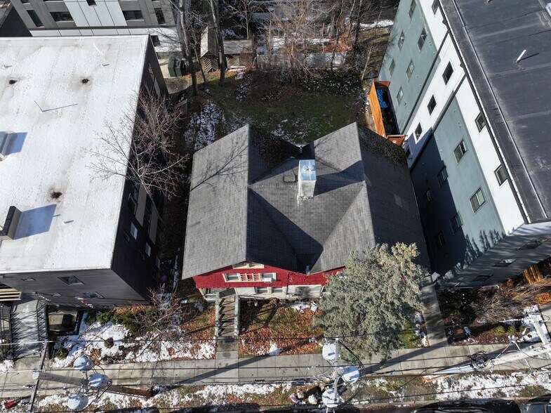 204 Linden Ave, Ithaca, NY à vendre - Photo du bâtiment - Image 2 de 21