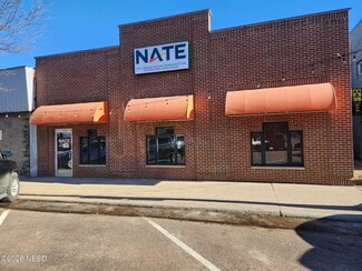 Plus de détails pour 8 2nd St SE, Watertown, SD - Bureau à vendre