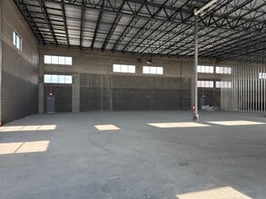 1353 W 130 S, Orem, UT for lease Interior Photo- Image 2 of 4
