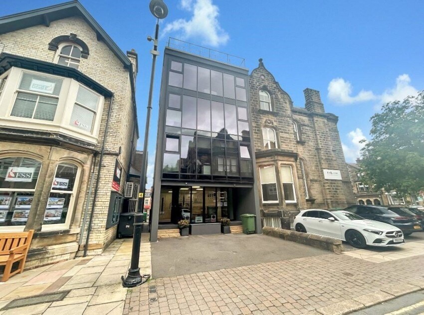 Raglan St, Harrogate à louer Photo du bâtiment- Image 1 de 2