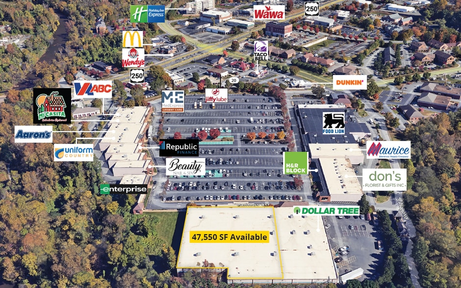 540-592 Pantops Ctr, Charlottesville, VA à louer - Aérien - Image 1 de 2