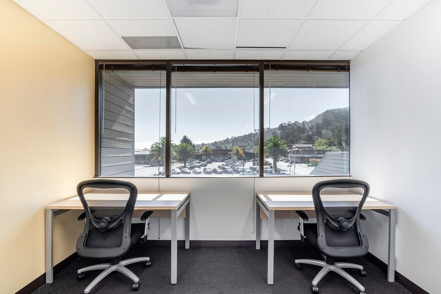 1 Harbor Dr, Sausalito, CA for lease - Interior Photo - Image 1 of 19